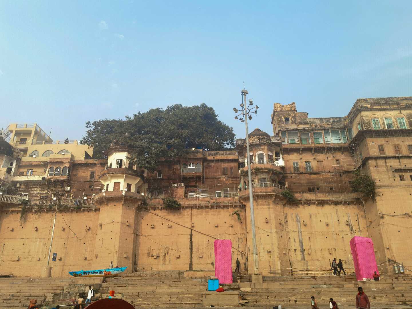 BANARAS 