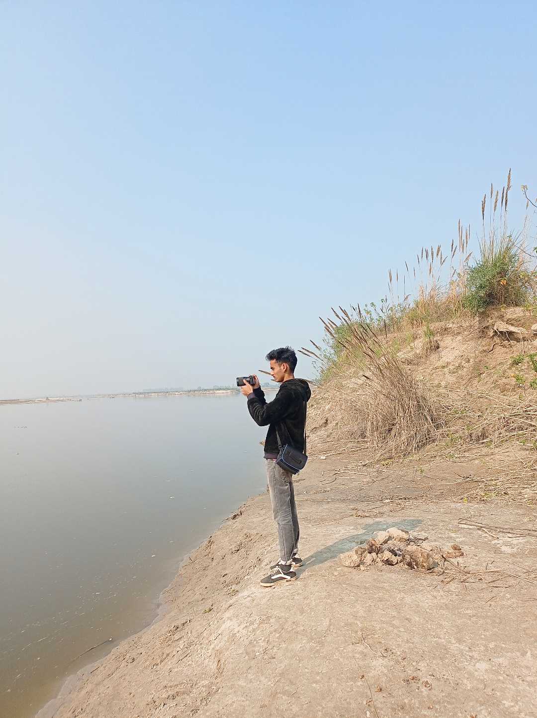 Travel - Explore - Capture