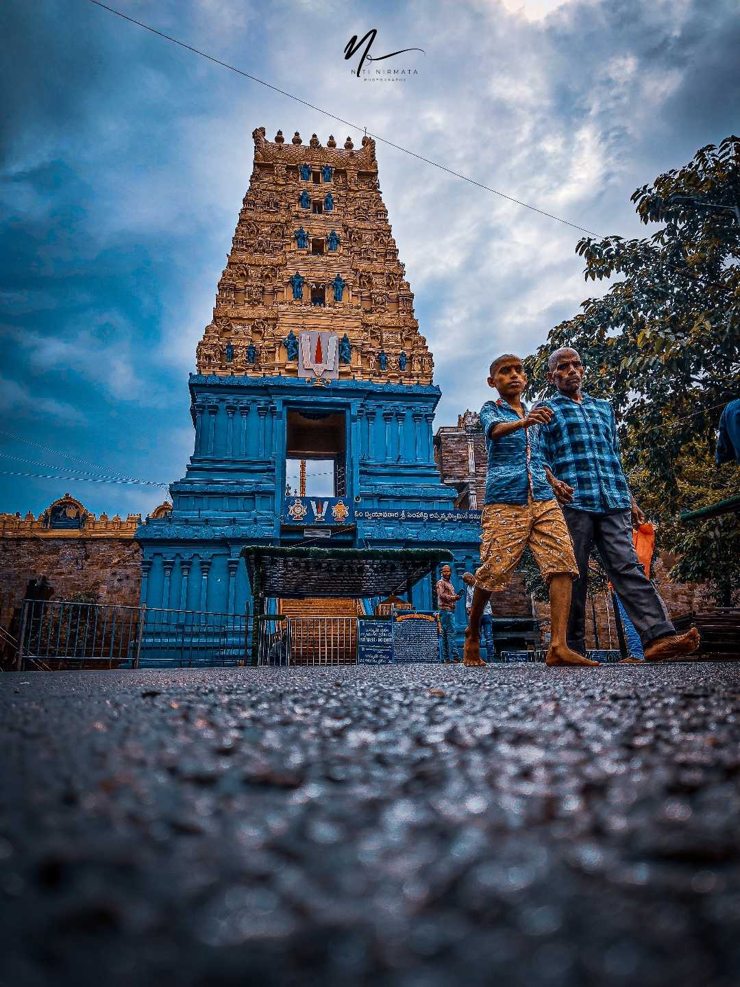 Sri VarahaLakshmi Narsimha temple