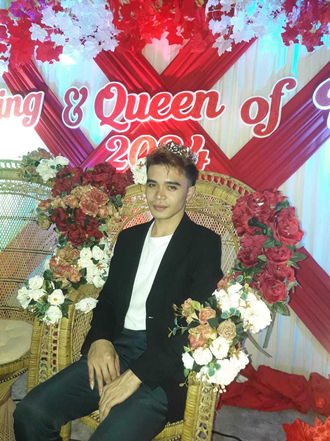 Meet the Songer of King and Queen of Hearts 2024