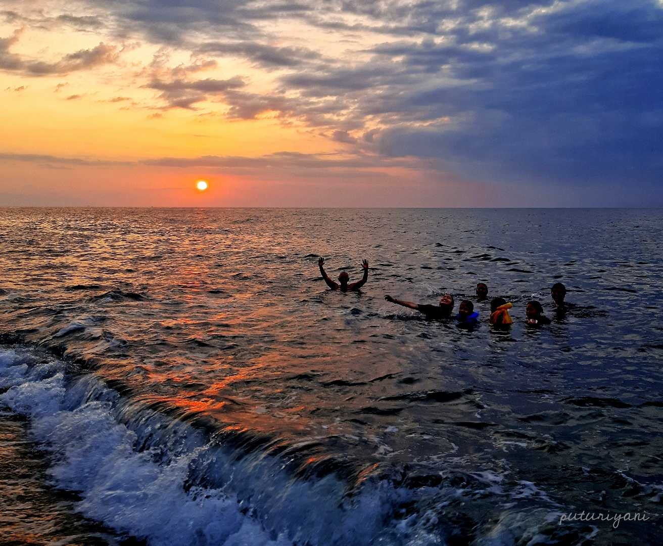 Beautiful Sunset at Giri Emas Beach
