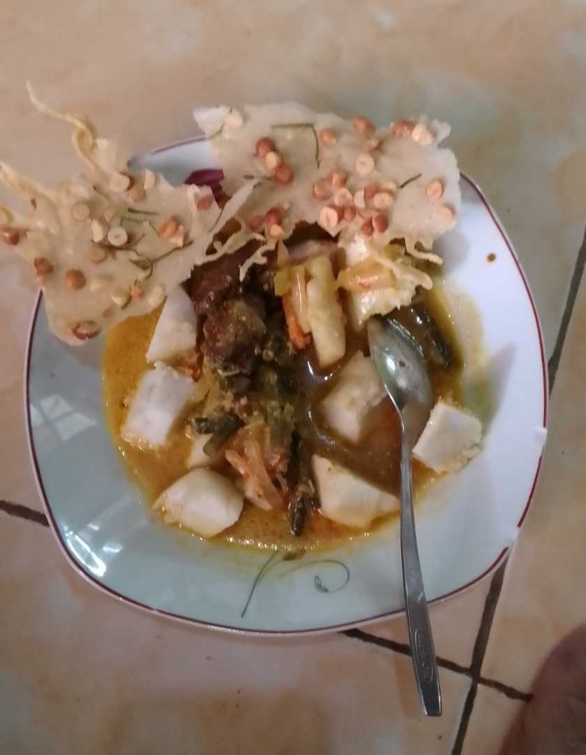 lontong sayur