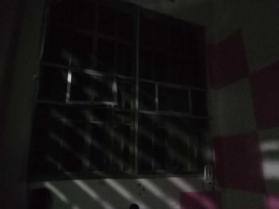 Dark room