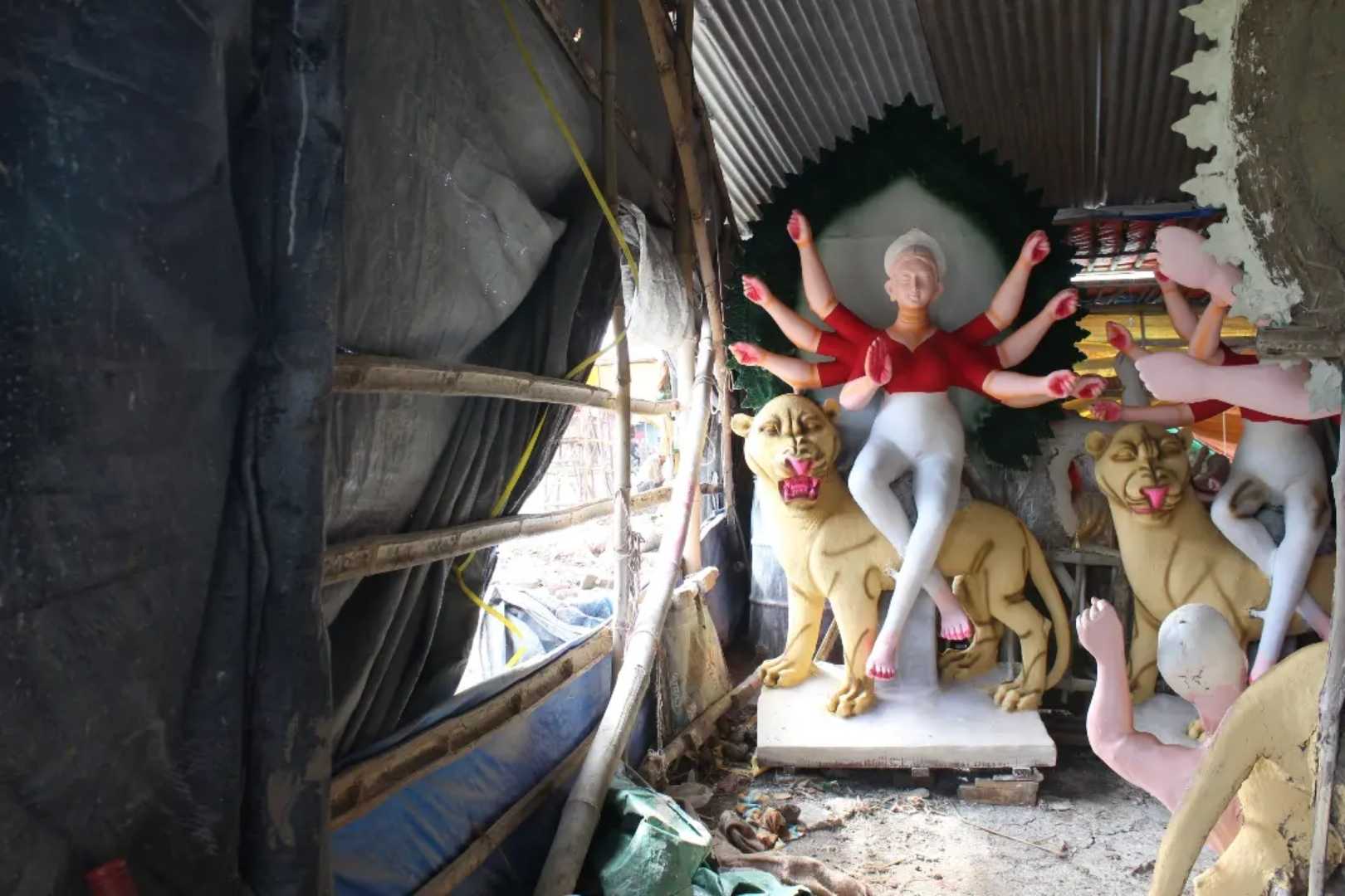 Sculpture of maa Aadishakti 
