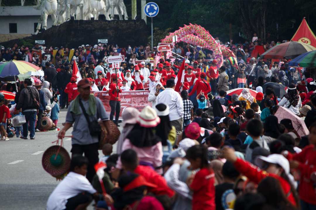 Serba serbi pawai