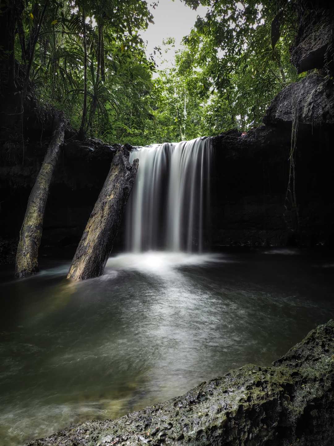 Air Terjun Ampadapa