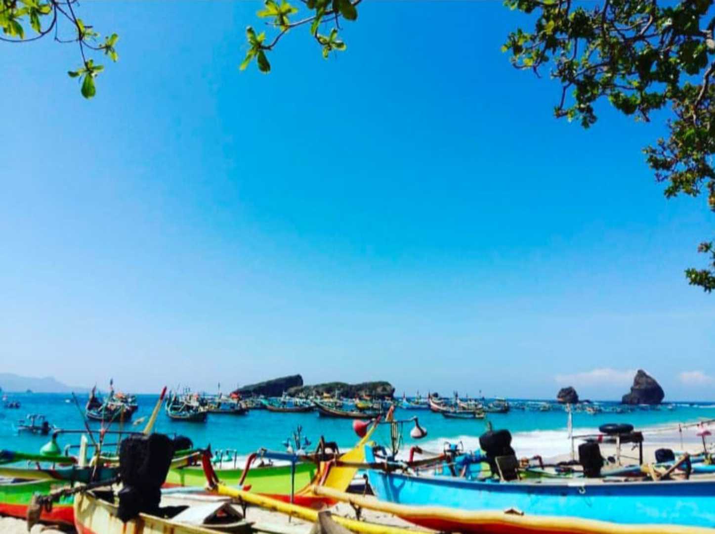 Pantai Papuma Jember