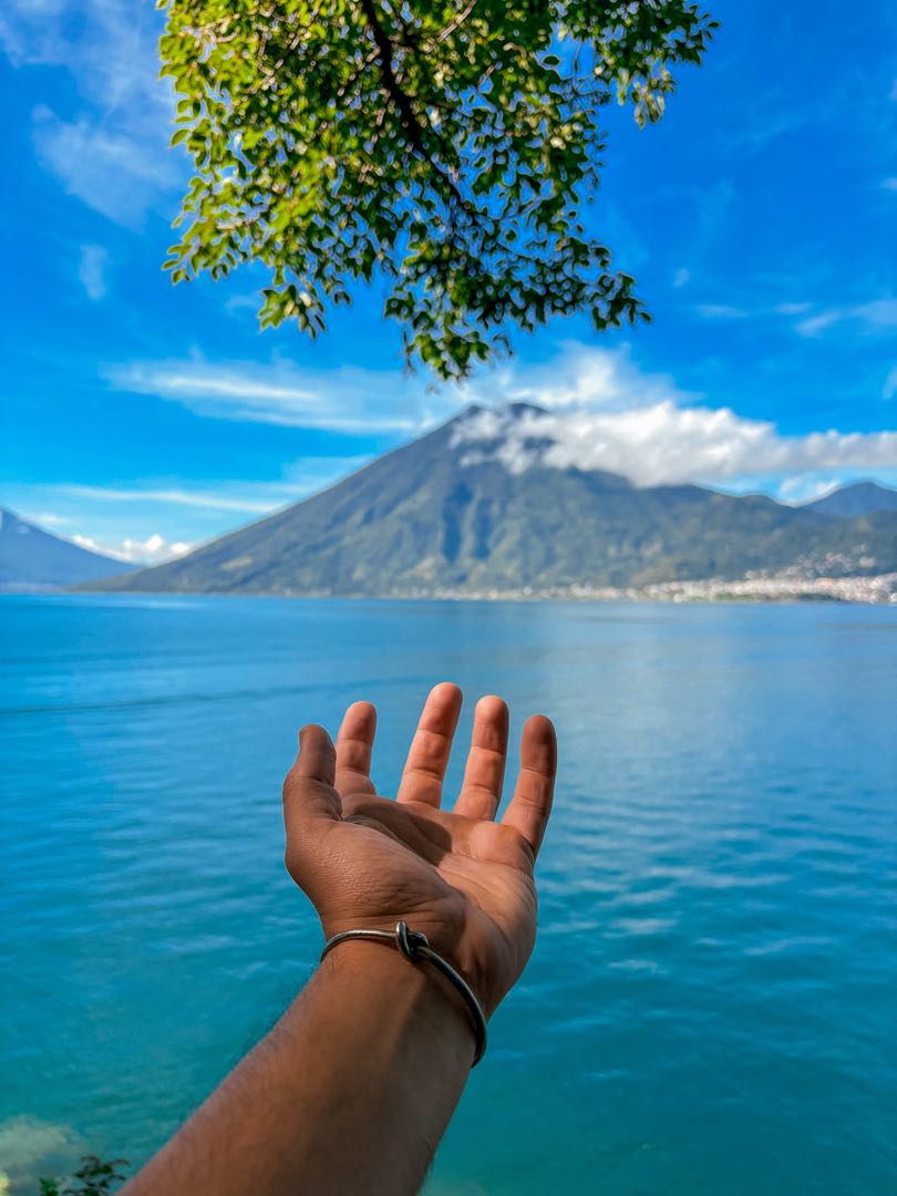 LAGO DE ATITLAN SOLOLÁ