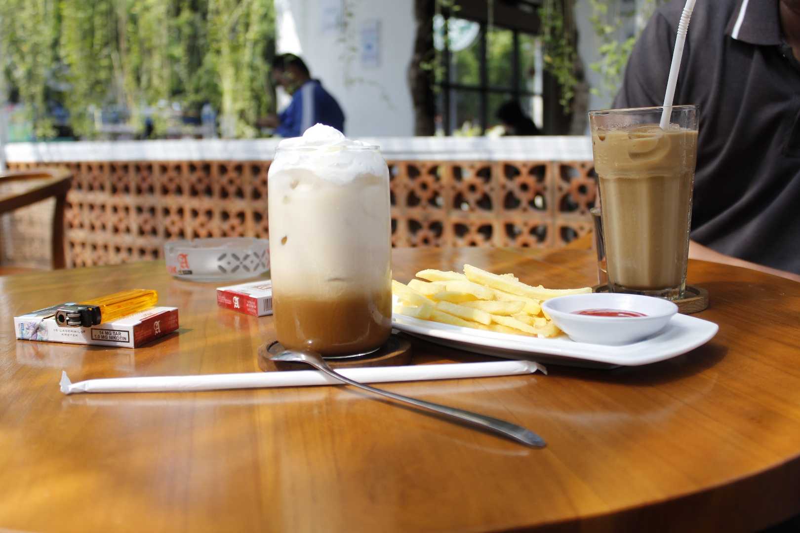 KOPI (Ketika Otak Perlu Inspirasi)