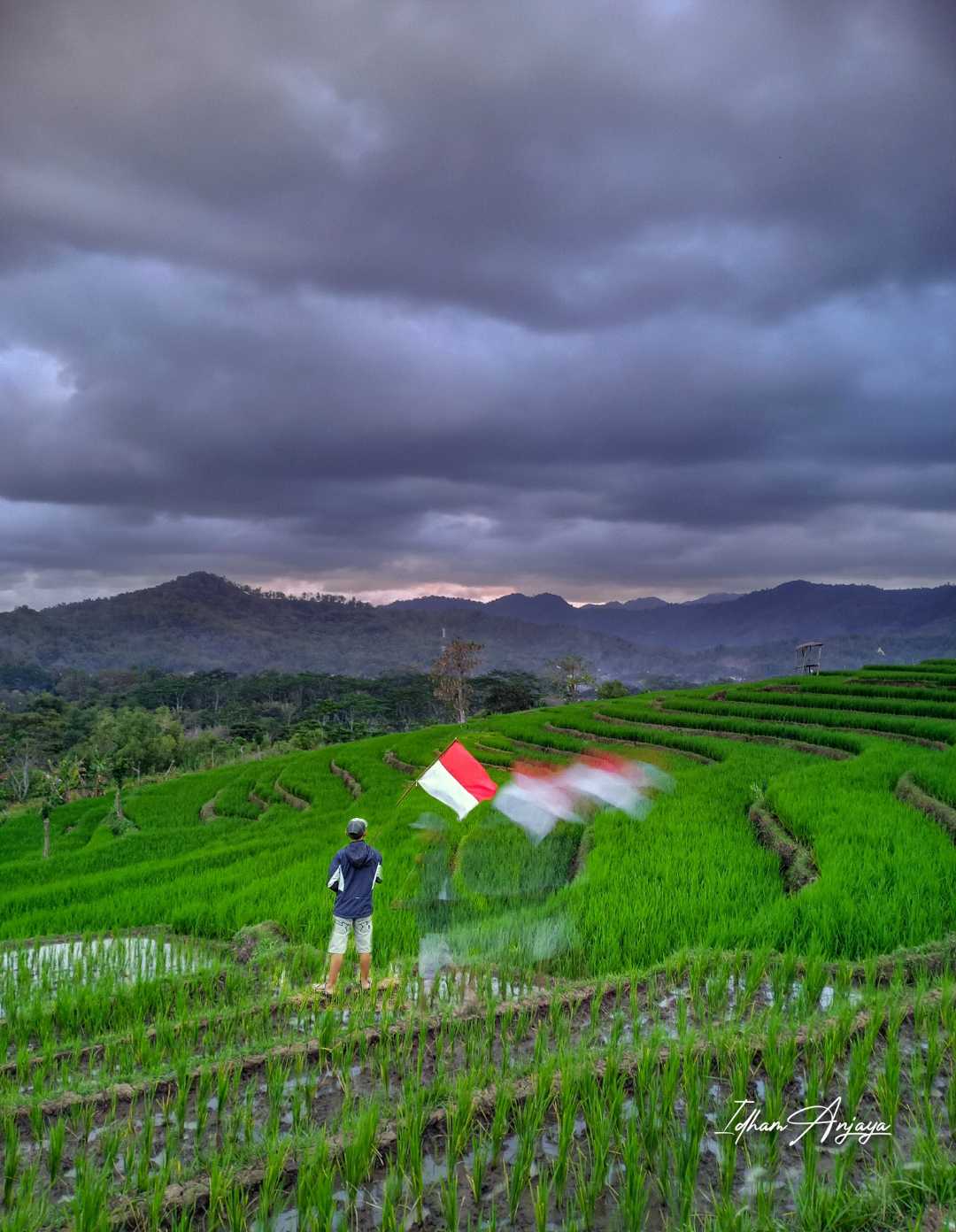 Merah Putih teruslah Berkibar 