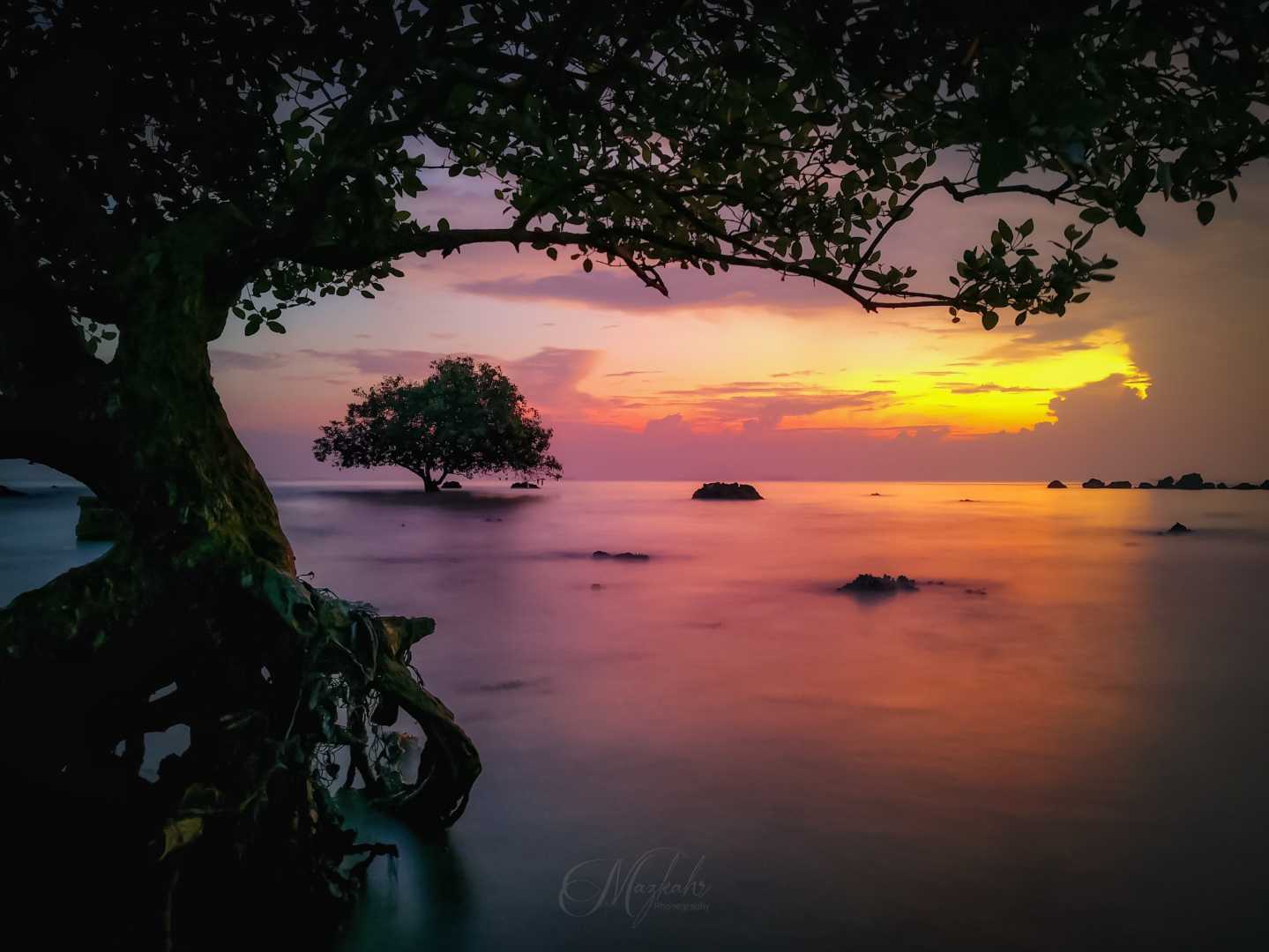 pantai karang tlowok