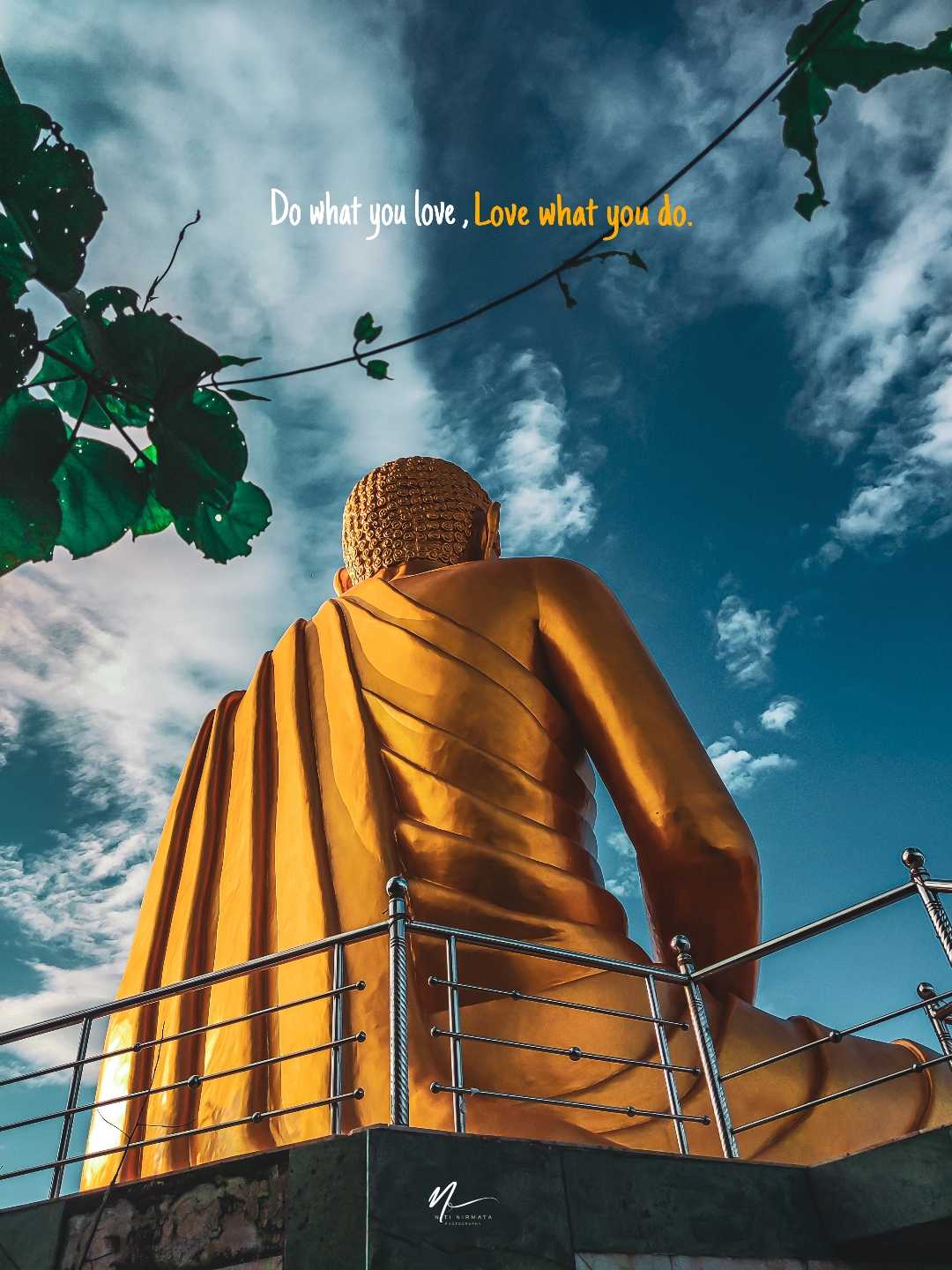 Buddha statue 
