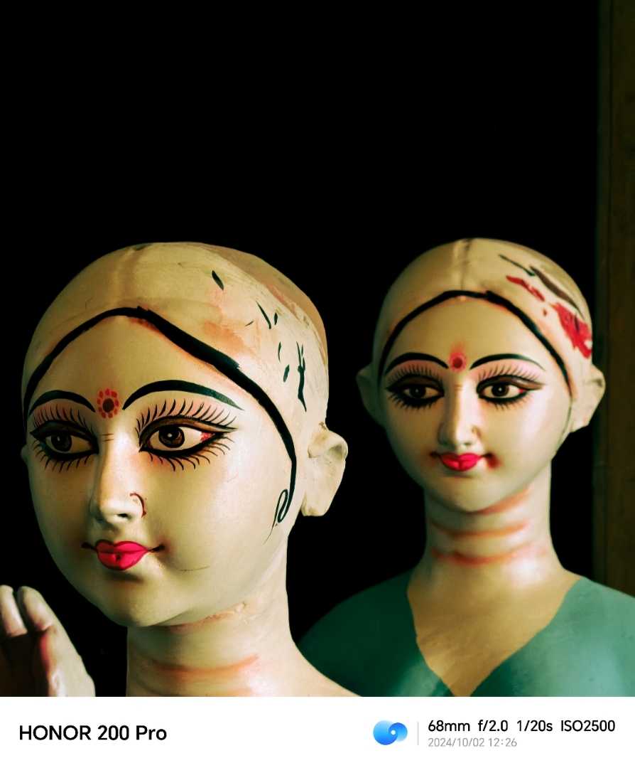 Maa