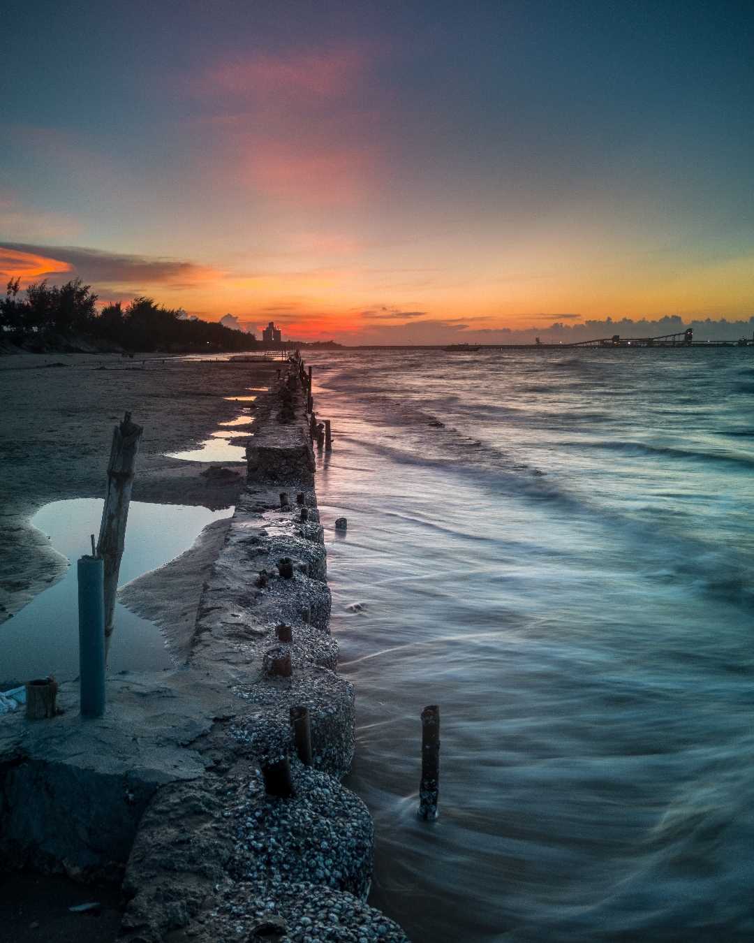 Sunset di Pantai Surindah