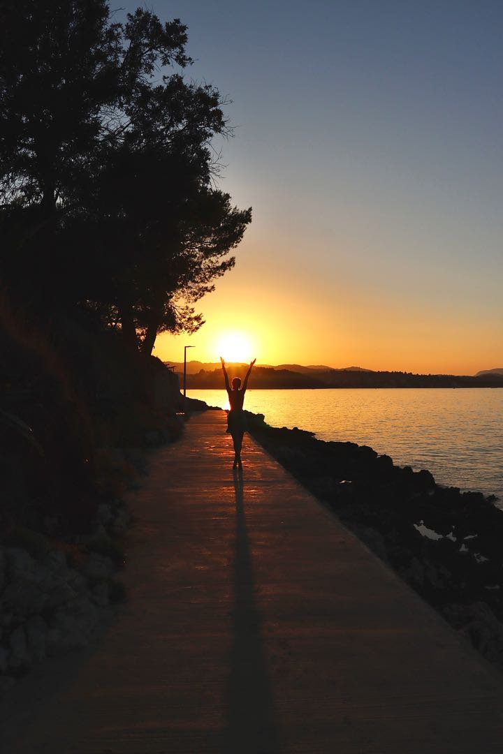 sea and sunset, what else do we need 