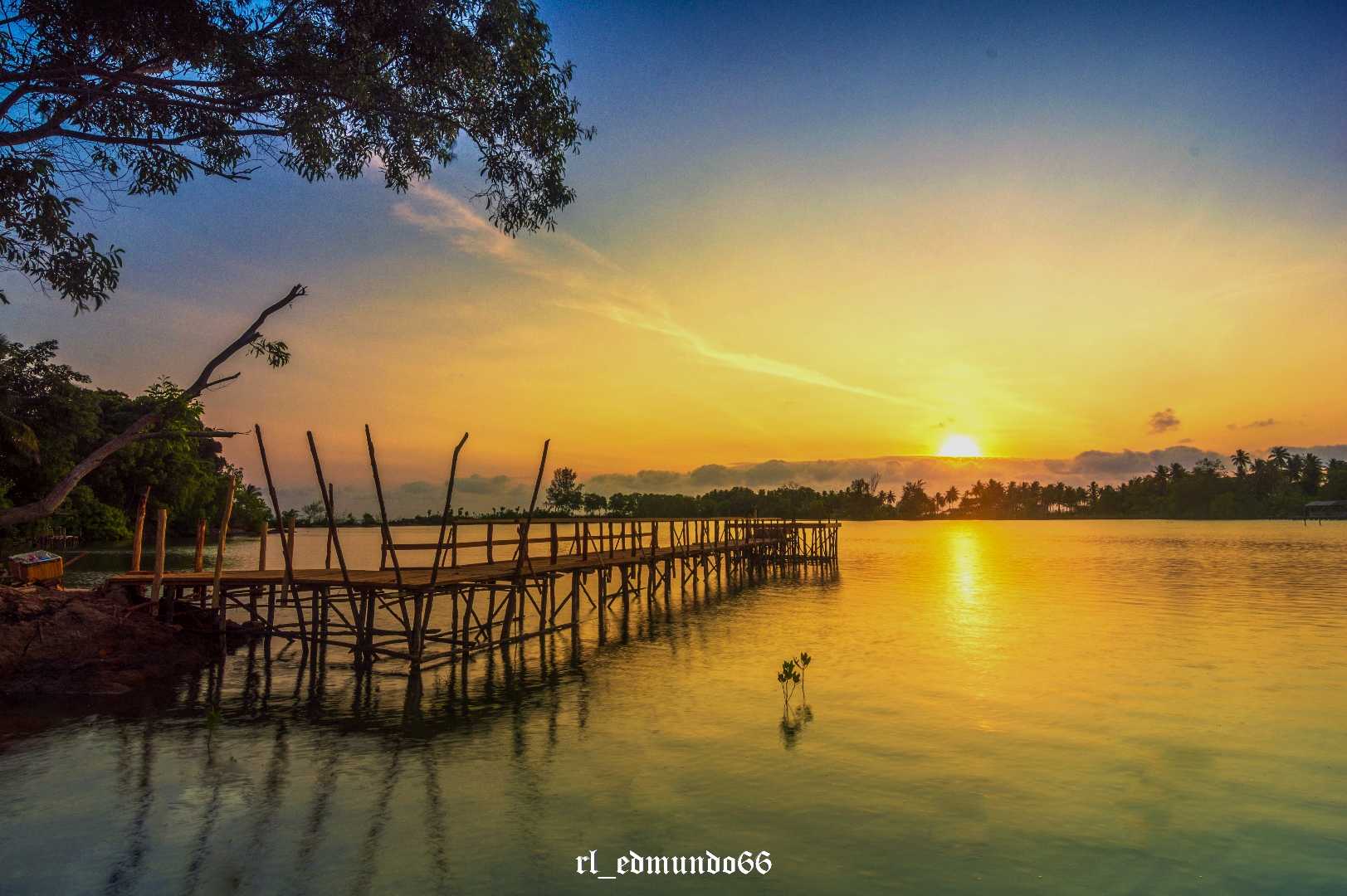 Pantai Kampung Melayu Batam