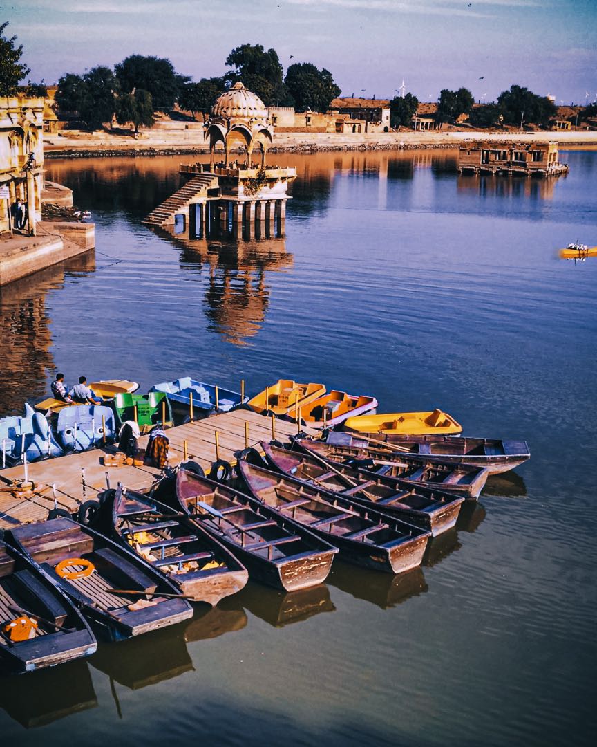 Gadisar Lake