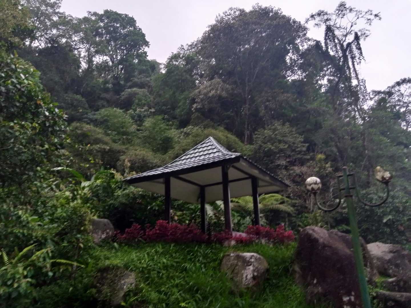 Gazebo atau Saung