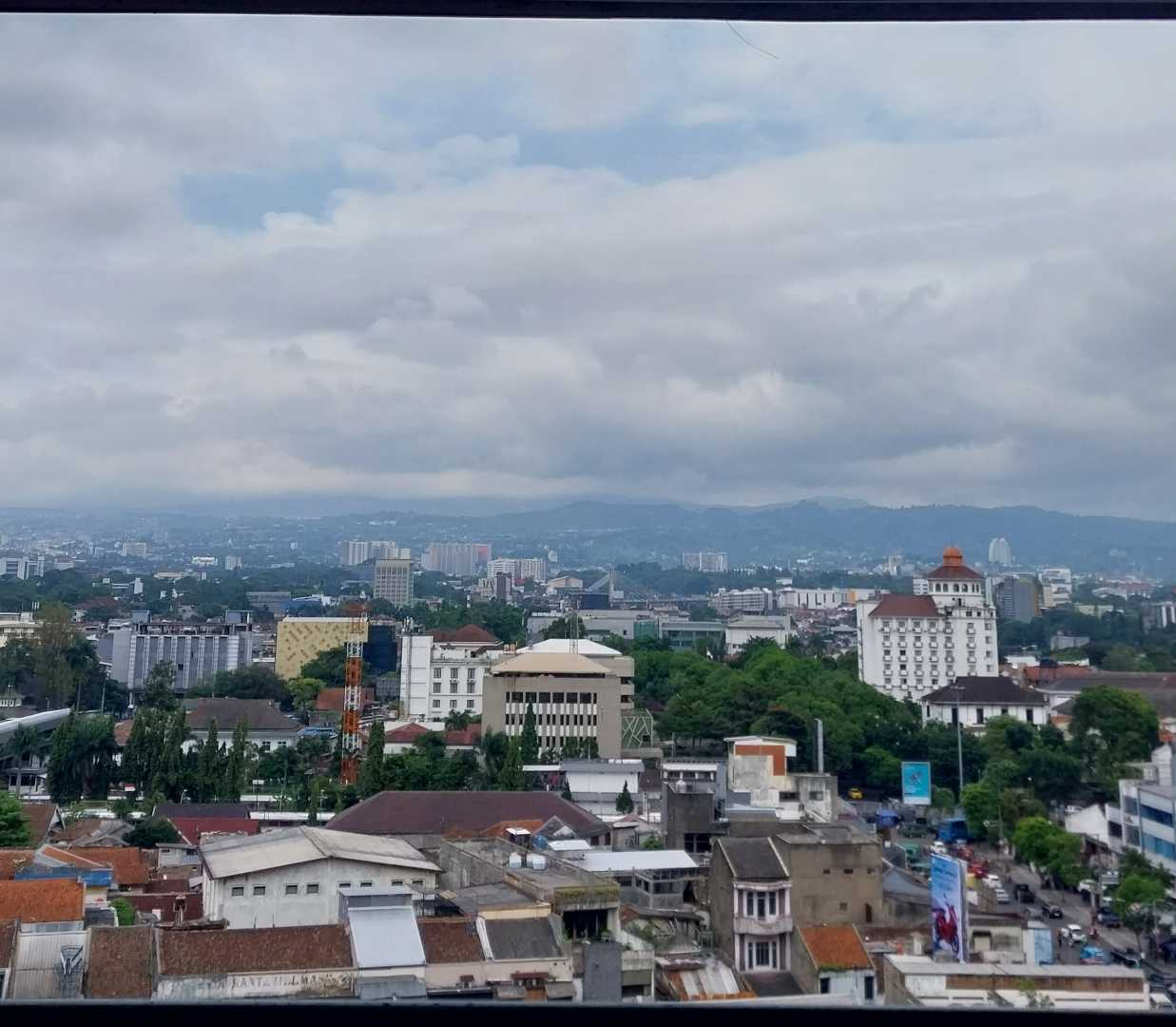 Pemandangan di parkiran