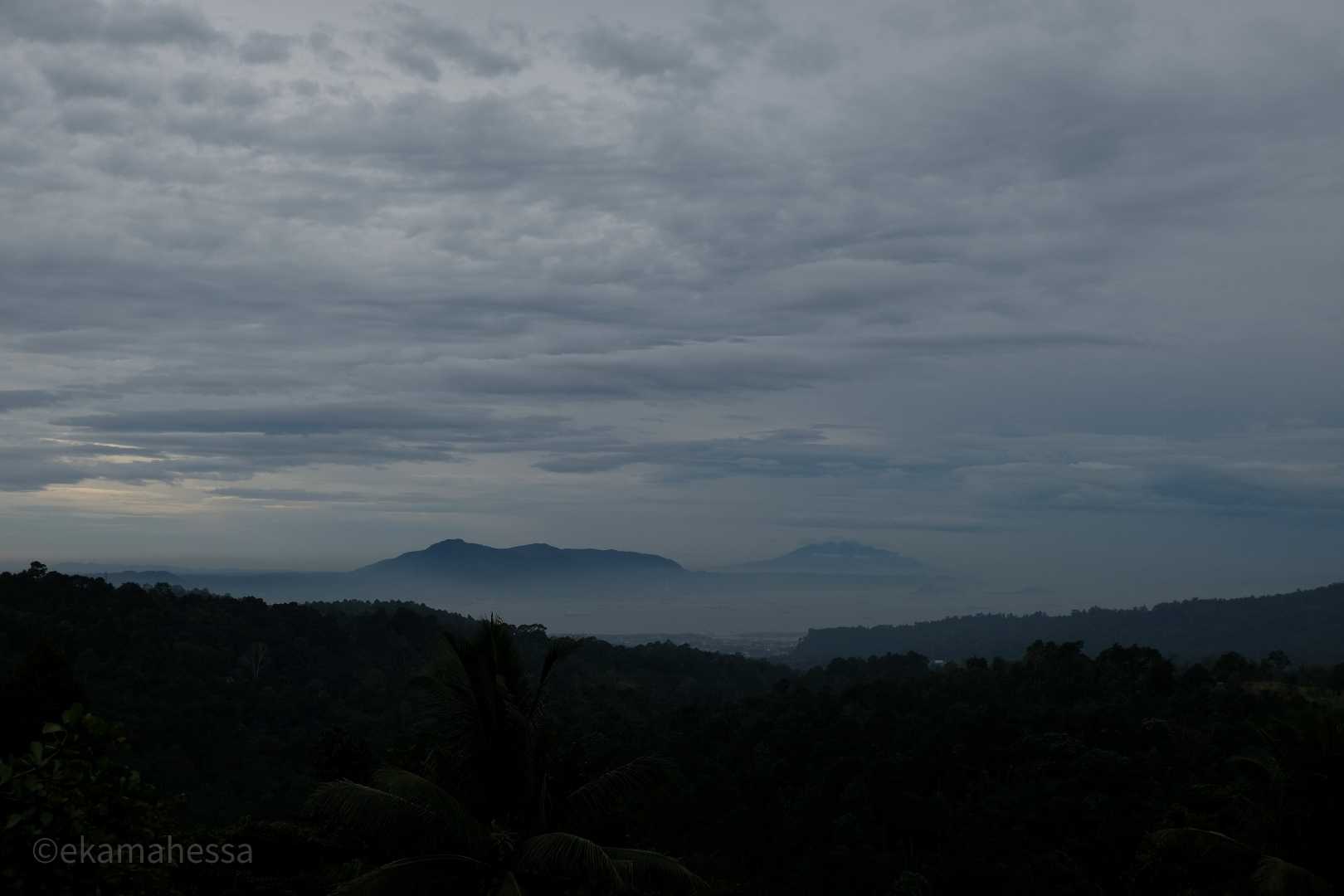 hutan, bukit, laut