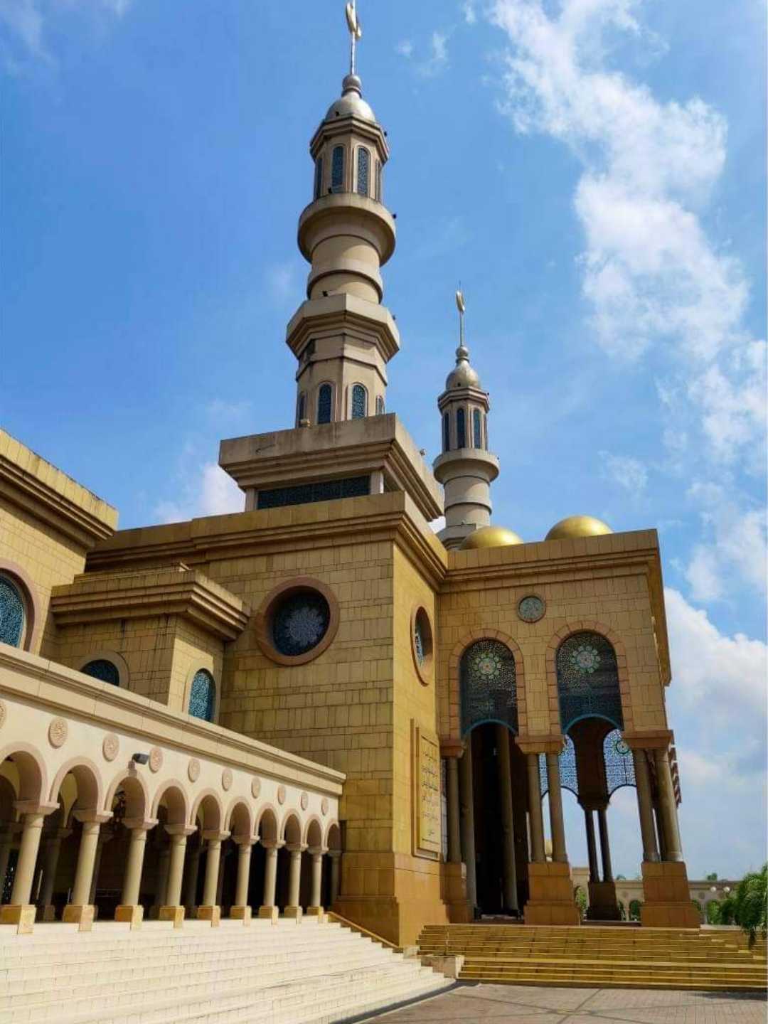 salah satu sisi