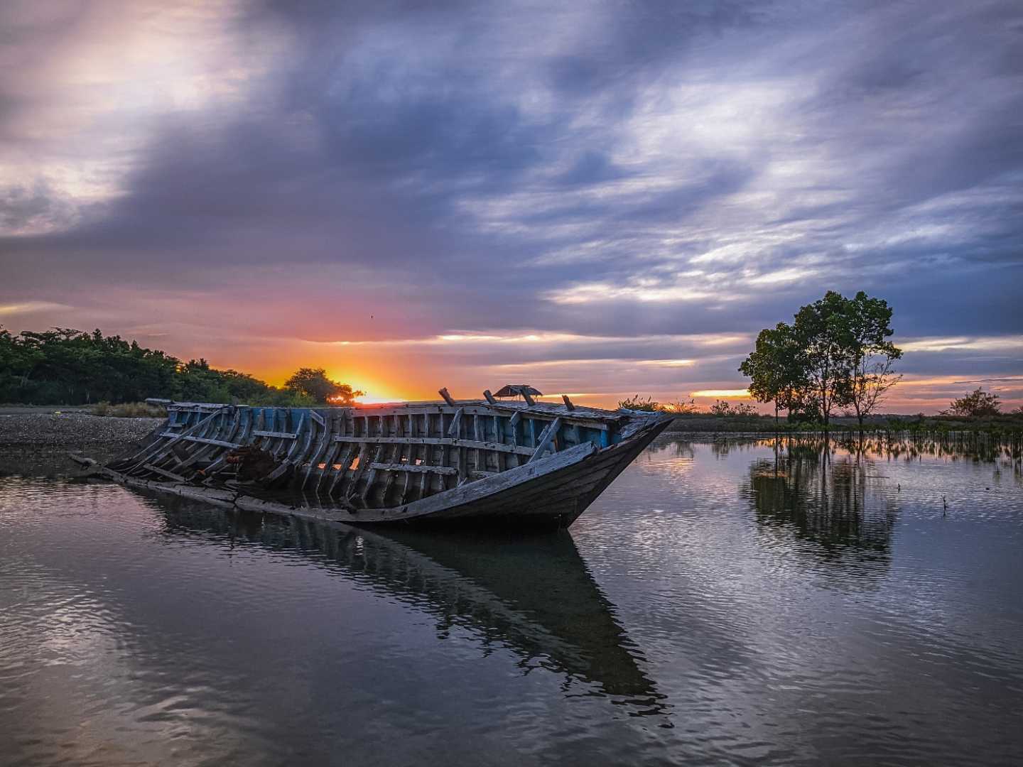 Pantai Lera, Kab. Donggala