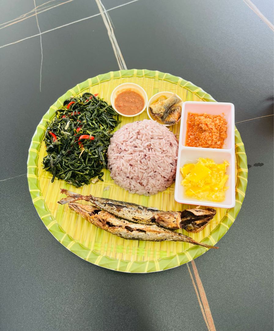 Sabahan Traditional Cuisine - The Linopot Set