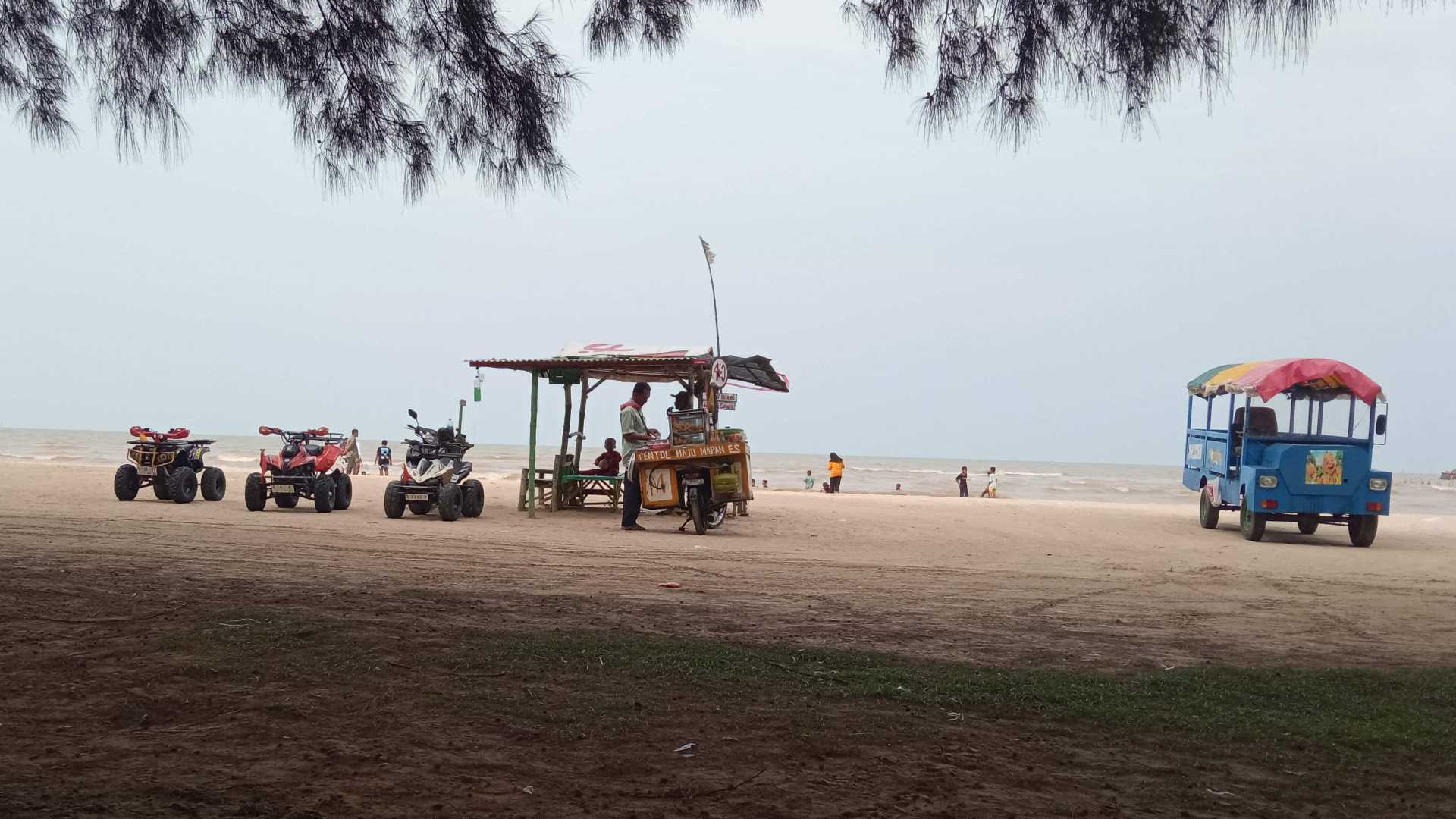 Pantai Cemara
