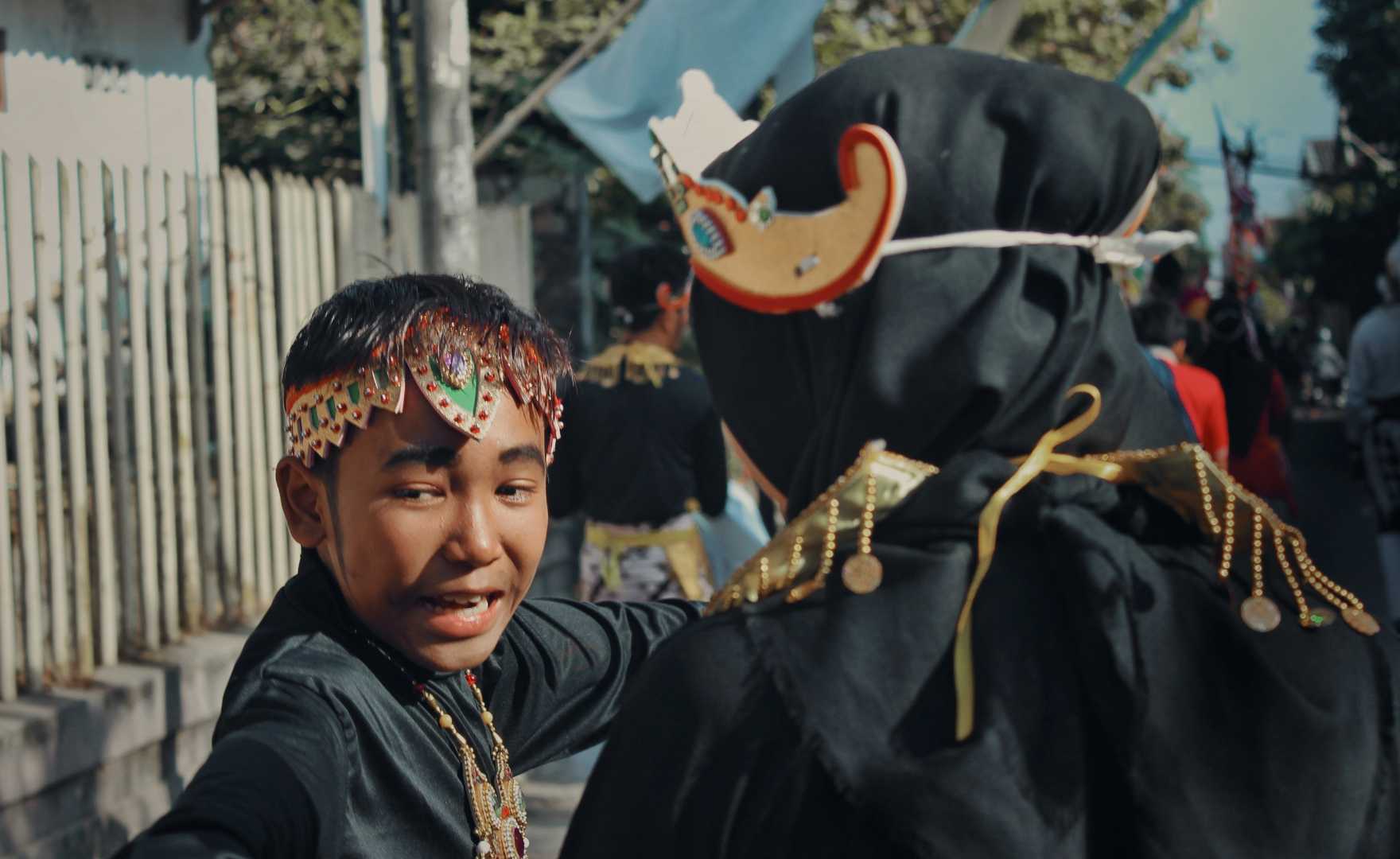 Anak Laki-laki yang Menari
