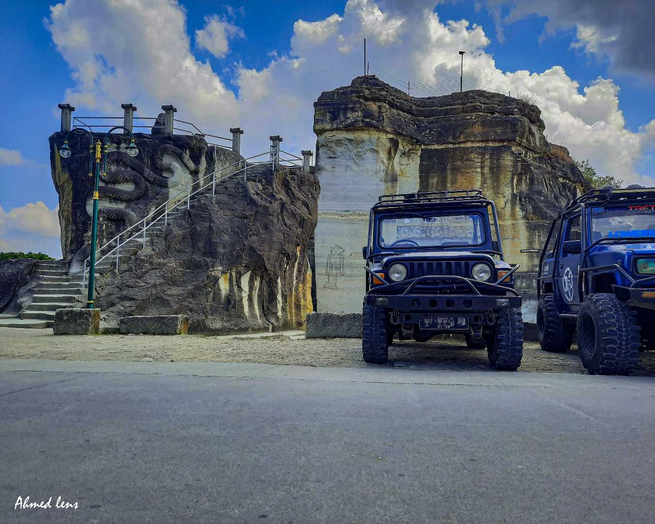Jeep Wisata Tebing Breksi