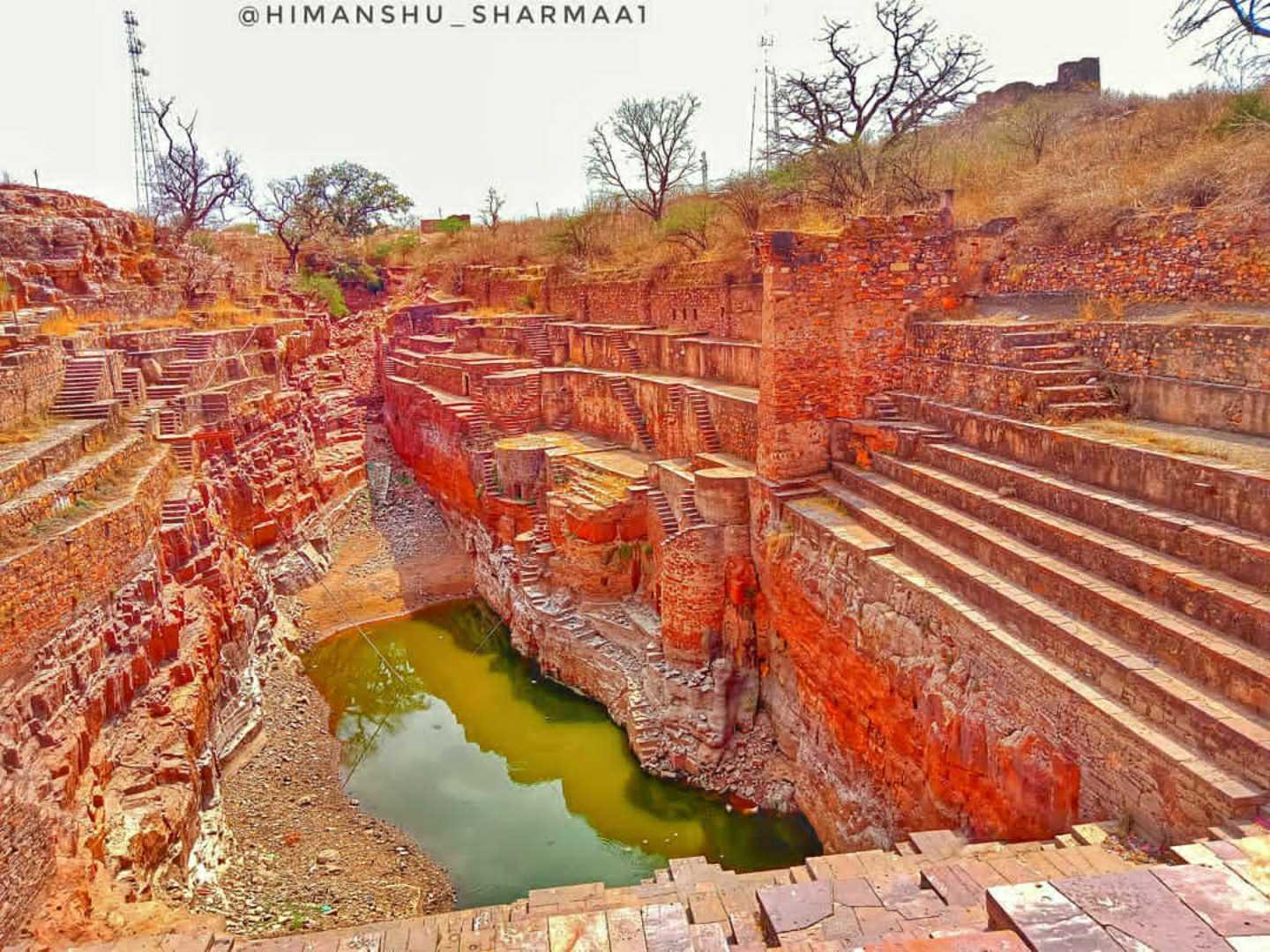 Mandalgarh fort