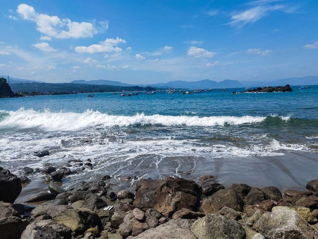 Pantai Pelabuhan Ratu