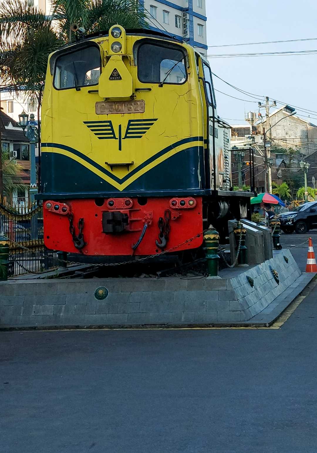 Monumèn kereta Api