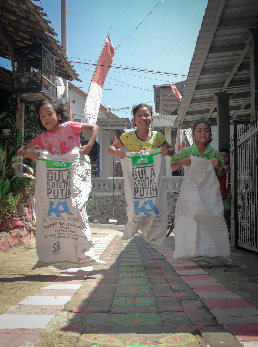 LOMBA BALAP KARUNG