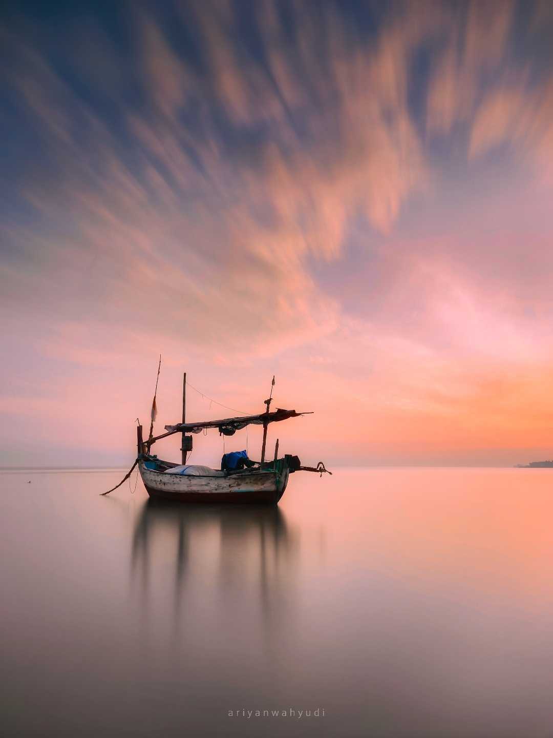 Pantai Boom Tuban 