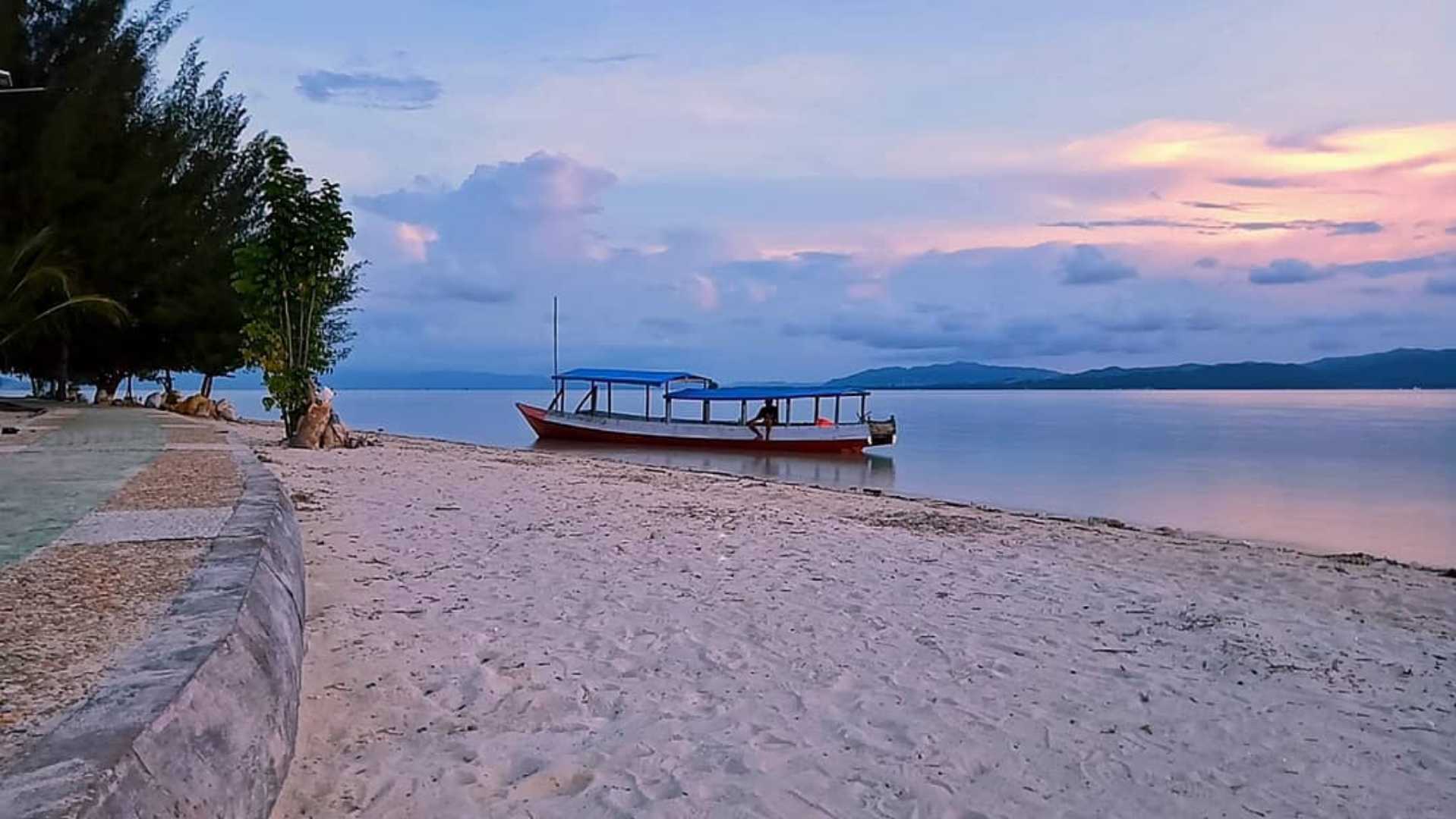 Pulau Bokori