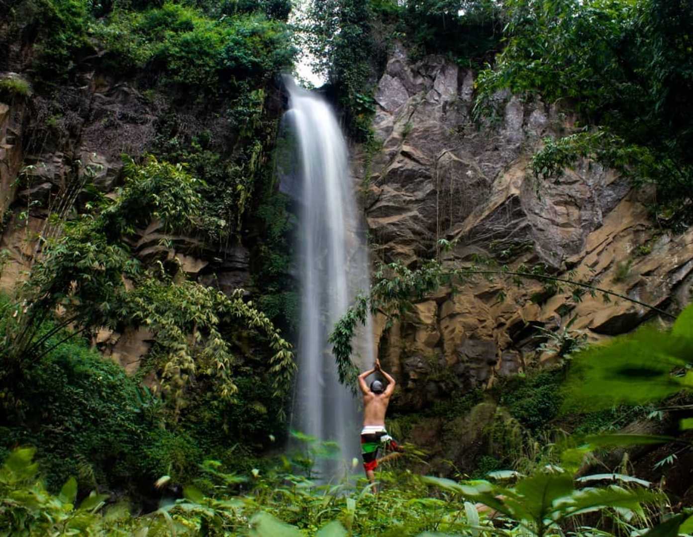 Air terjun Embun pelangi