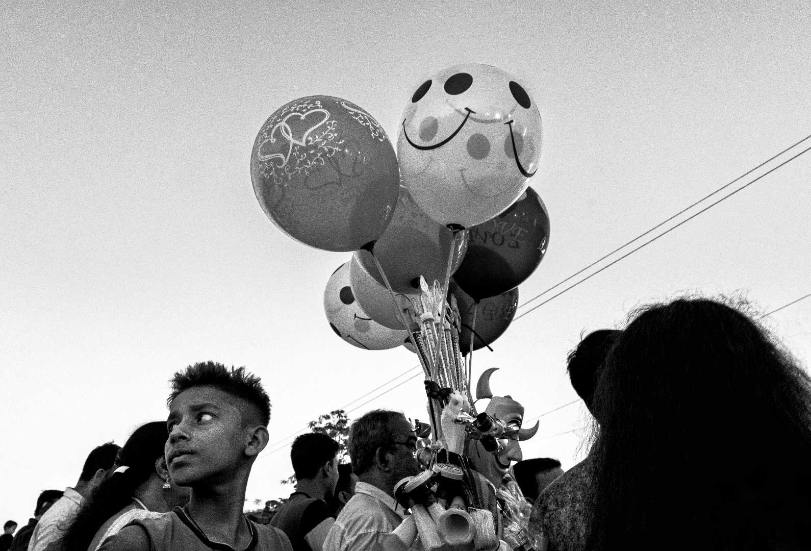"When two smiles meet, pure magic happens."🎈✨️