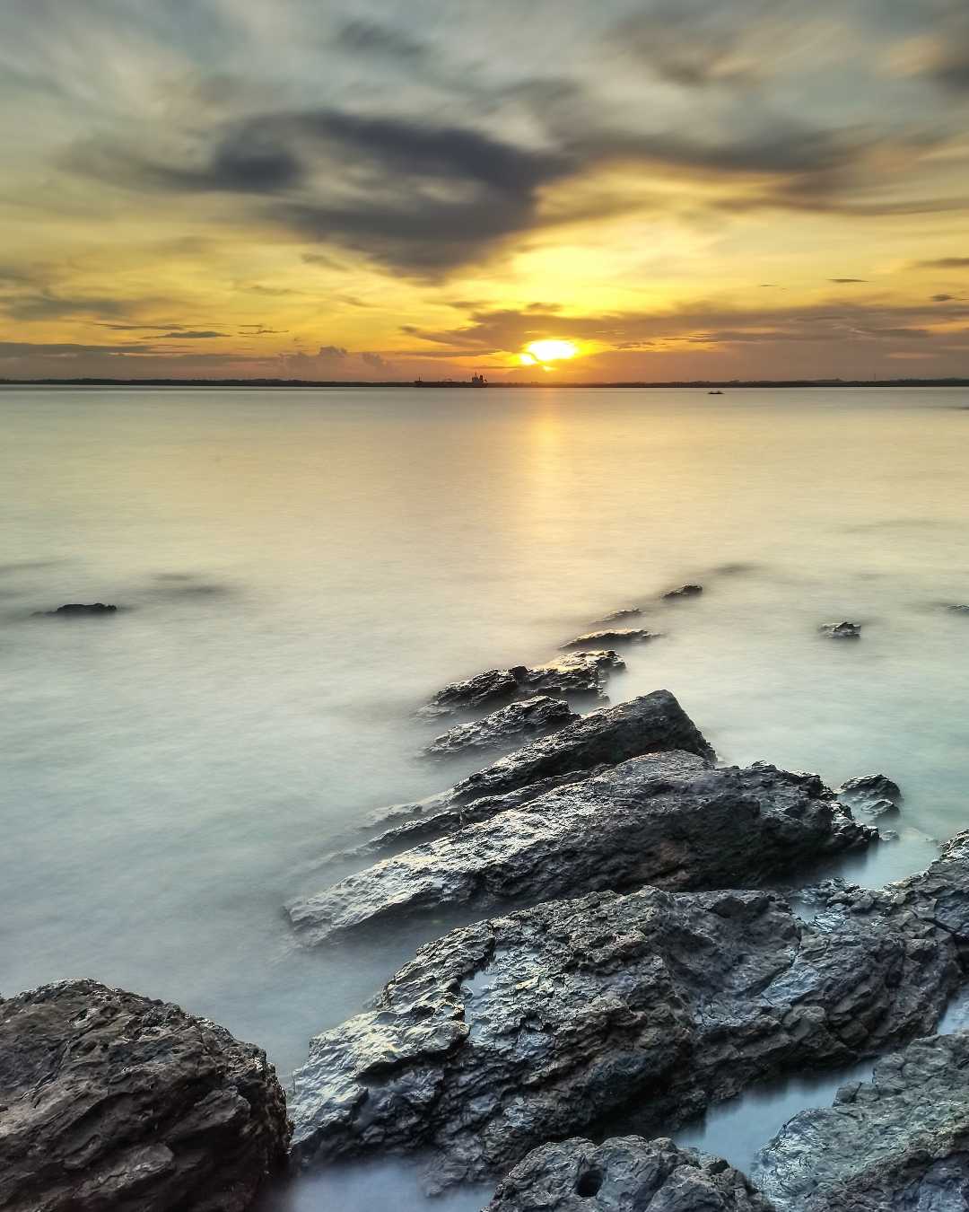 Sebuah senja yang sederhana