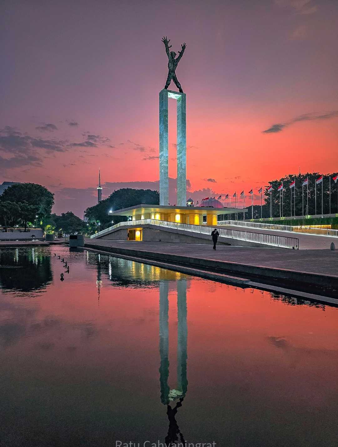 The Banteng Field, Pasar Baru, Sawah Besar, Central Jakarta 