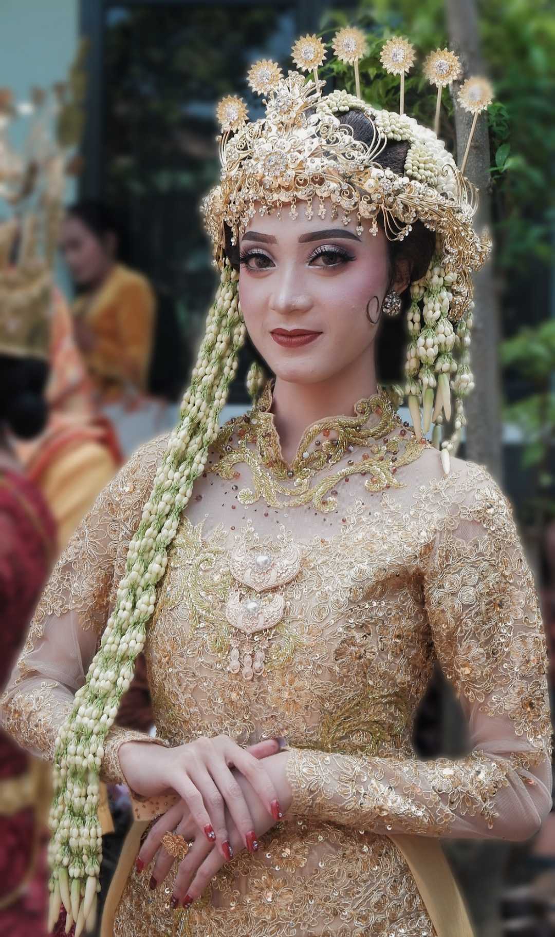 Baju adat pengantin perempuan Sunda