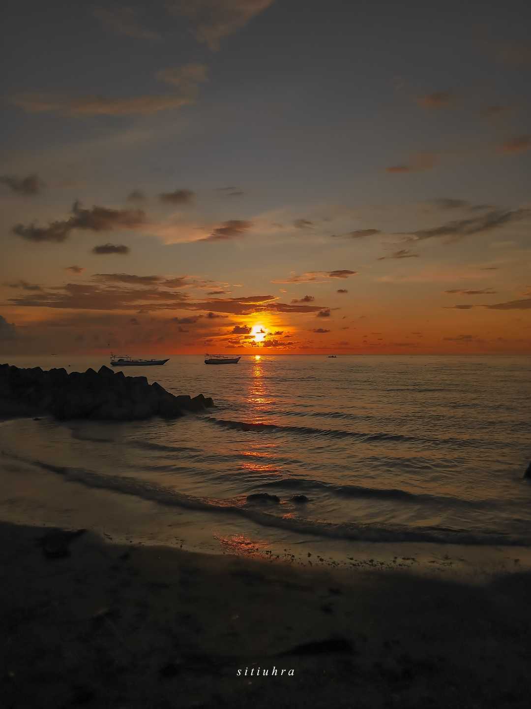 senja dilembasada