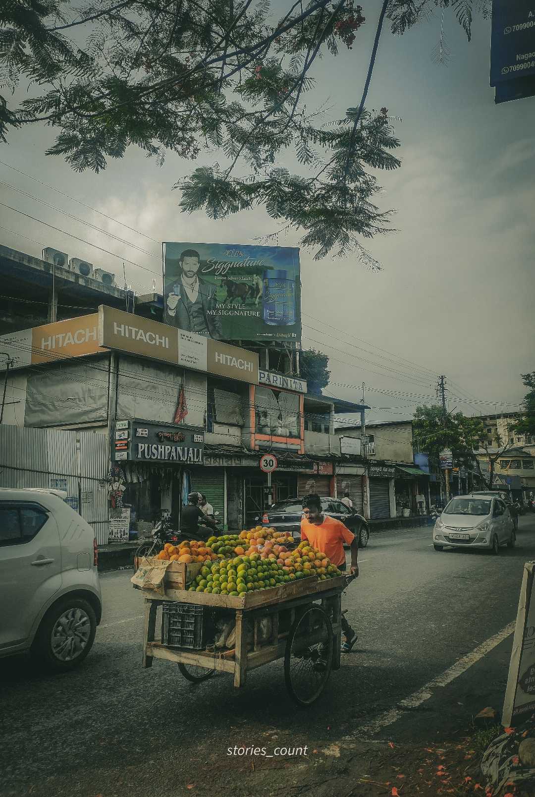 FRUIT SELLER 