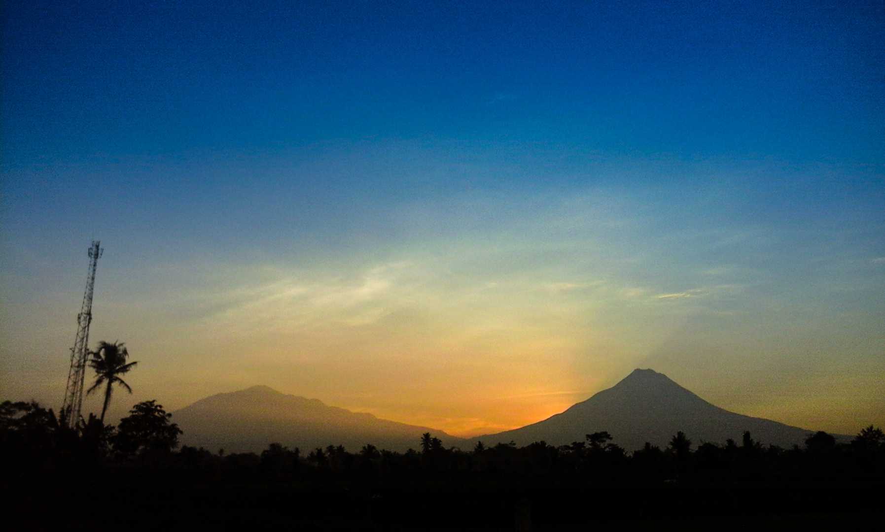 in between Merapi Merbabu