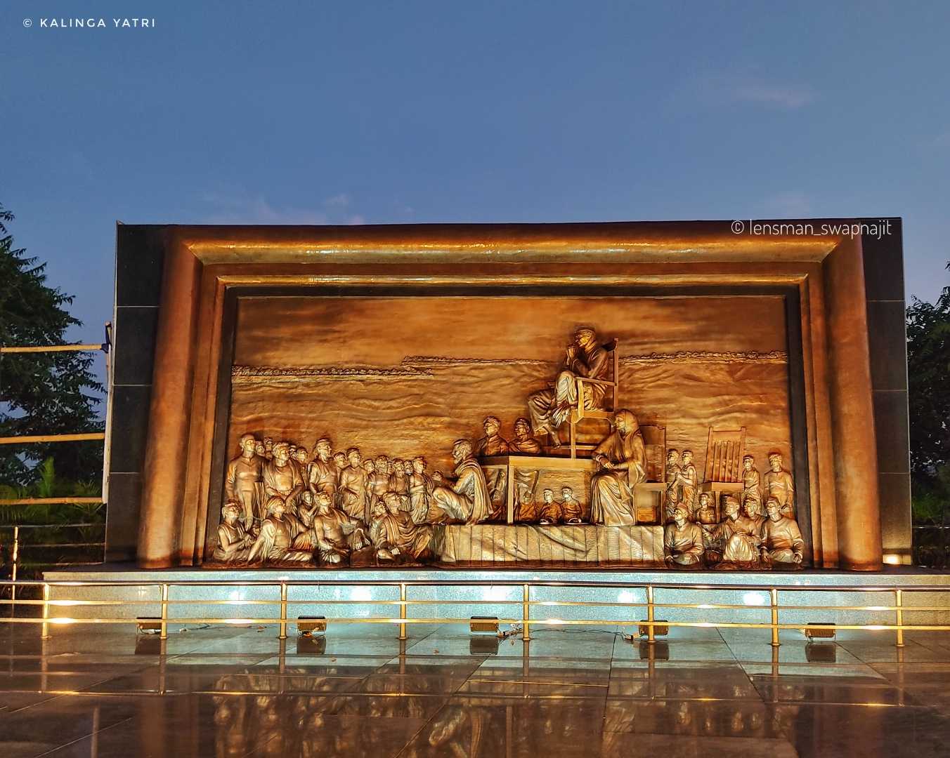Gandhi's Memorial Sculpture 