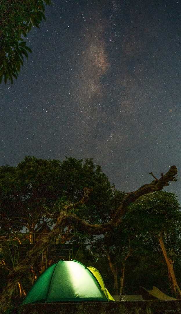 WISATA BATU LUHUR KUNINGAN