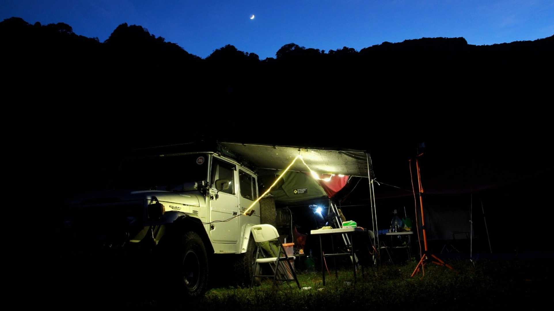 Hardtop dan blue hour