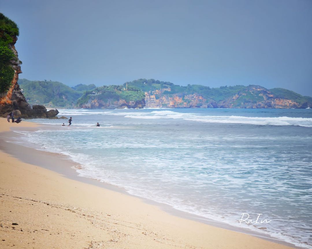 Sepanjang Beach Gunung Kidul