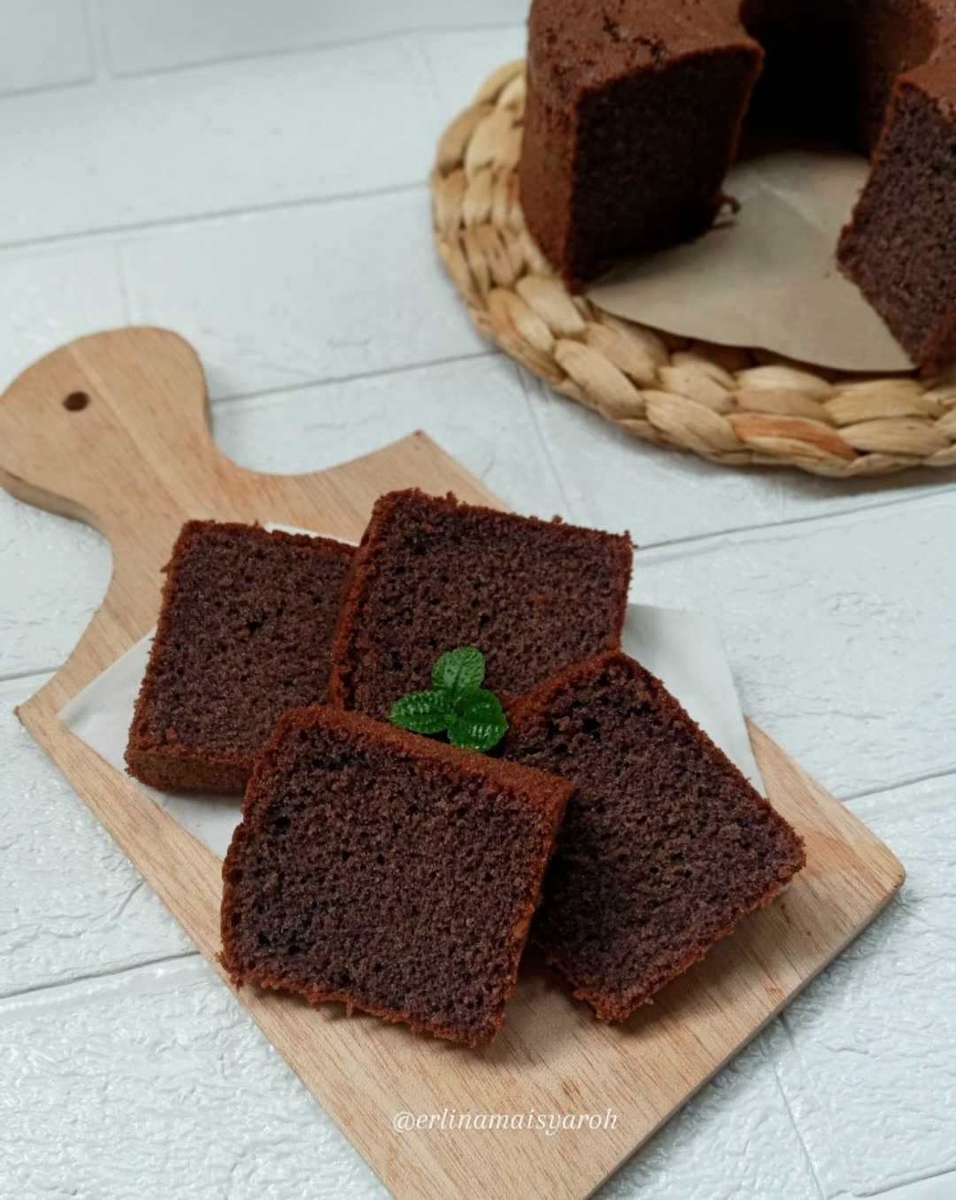 BOLU KETAN HITAM