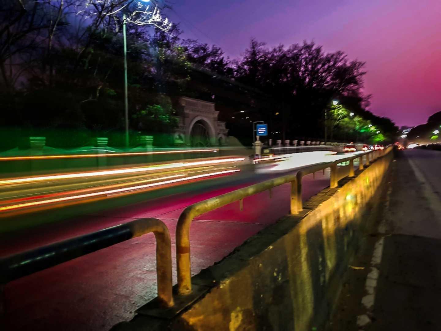 Light trail photography 